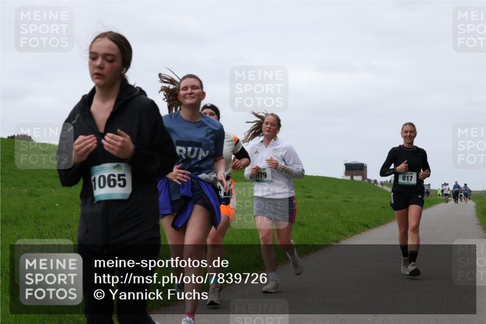 04.05.2025 - 8. Wedeler Halbmarathon Yannick Fuchs http://msf.ph/oto/7839726 04.05.2025 11:25:59 Laufen 1065, 179, 817 meine-sportfotos.de
