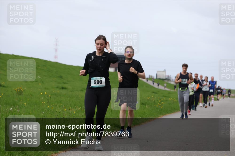 04.05.2025 - 8. Wedeler Halbmarathon Yannick Fuchs http://msf.ph/oto/7839763 04.05.2025 11:47:30 Laufen 506, 536 meine-sportfotos.de