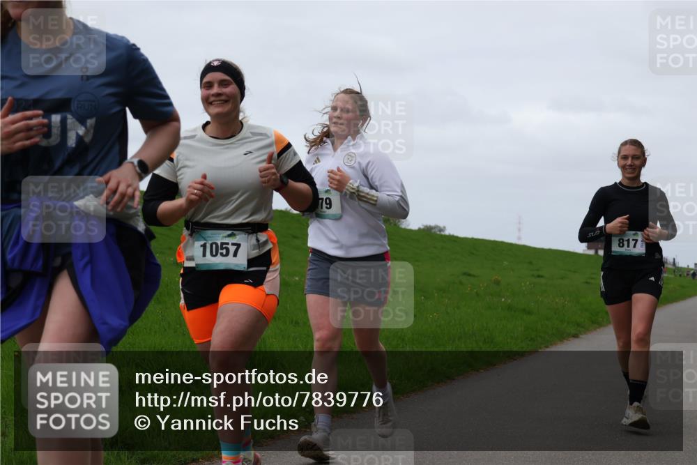 04.05.2025 - 8. Wedeler Halbmarathon Yannick Fuchs http://msf.ph/oto/7839776 04.05.2025 11:26:01 Laufen 1057, 79, 817 meine-sportfotos.de