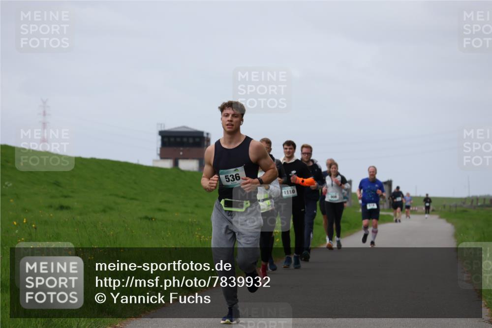 04.05.2025 - 8. Wedeler Halbmarathon Yannick Fuchs http://msf.ph/oto/7839932 04.05.2025 11:47:36 Laufen 536, 1110 meine-sportfotos.de