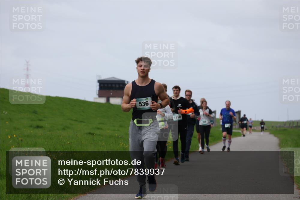 04.05.2025 - 8. Wedeler Halbmarathon Yannick Fuchs http://msf.ph/oto/7839937 04.05.2025 11:47:36 Laufen 536, 1110 meine-sportfotos.de