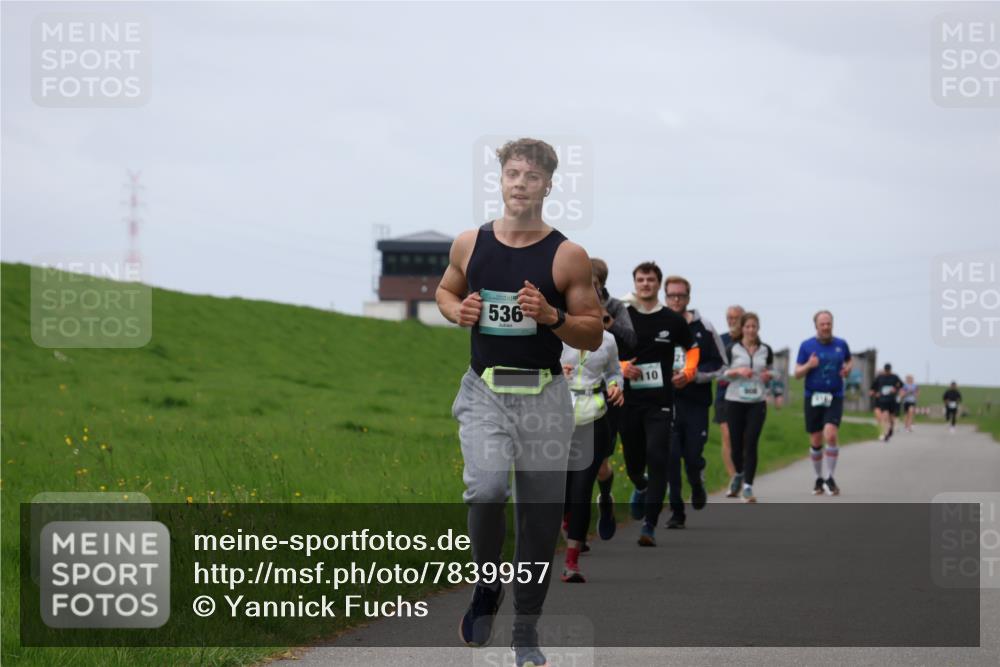 04.05.2025 - 8. Wedeler Halbmarathon Yannick Fuchs http://msf.ph/oto/7839957 04.05.2025 11:47:37 Laufen 536, 10 meine-sportfotos.de