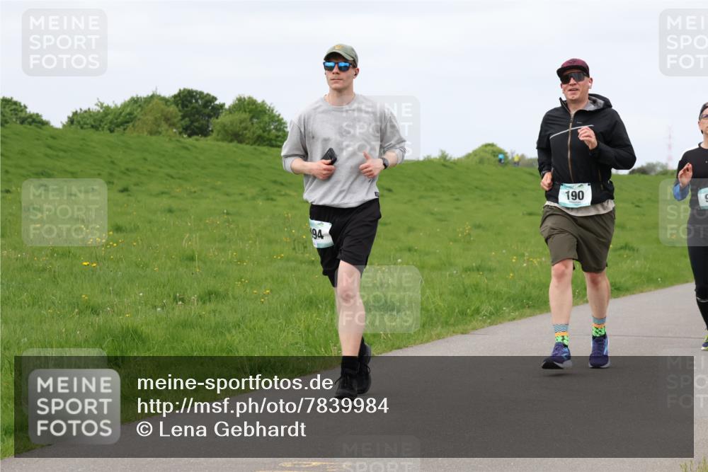 04.05.2025 - 8. Wedeler Halbmarathon Lena Gebhardt http://msf.ph/oto/7839984 04.05.2025 11:46:18 Laufen 94, 190 meine-sportfotos.de