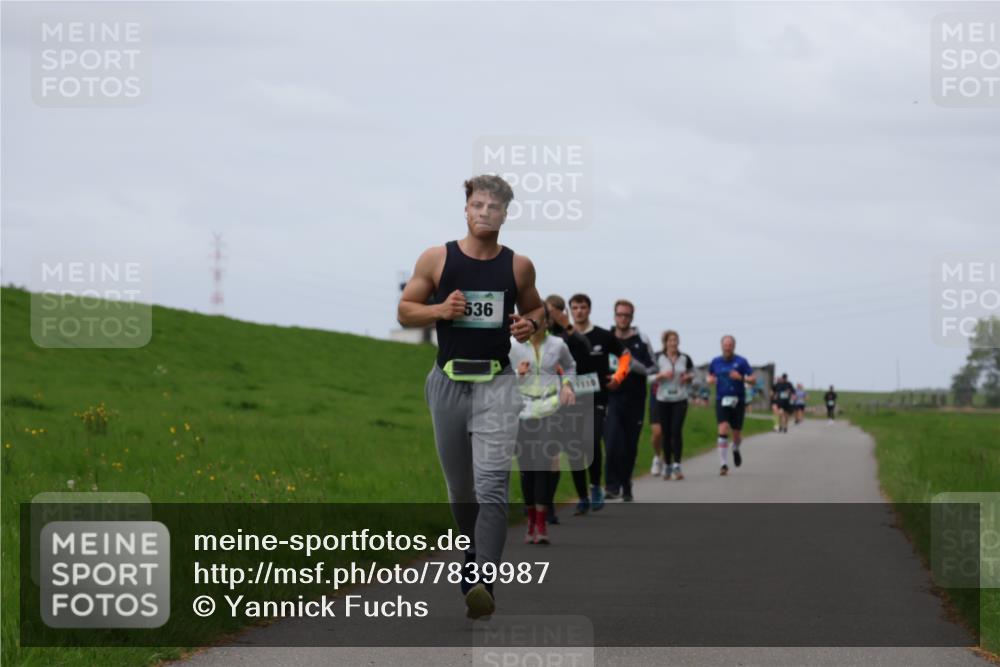 04.05.2025 - 8. Wedeler Halbmarathon Yannick Fuchs http://msf.ph/oto/7839987 04.05.2025 11:47:37 Laufen 536, 1110 meine-sportfotos.de