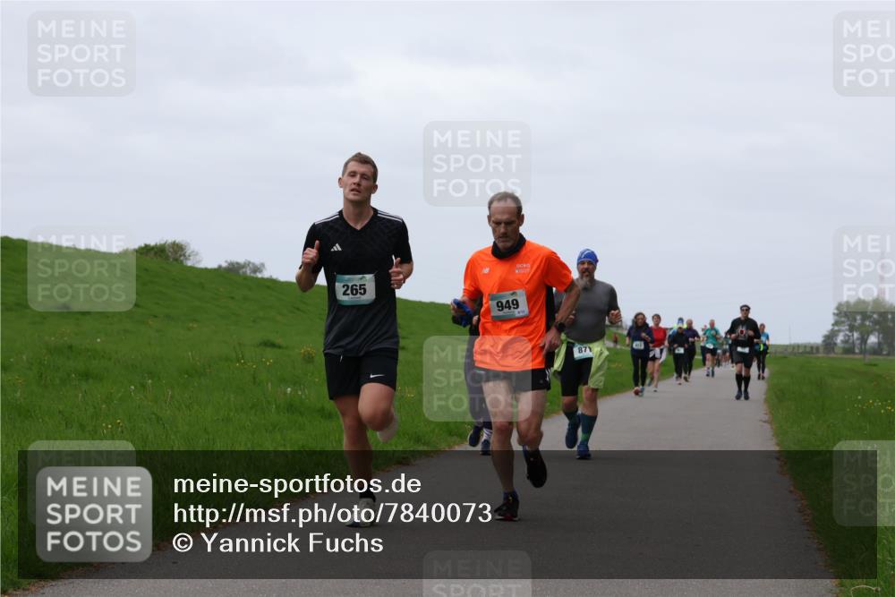 04.05.2025 - 8. Wedeler Halbmarathon Yannick Fuchs http://msf.ph/oto/7840073 04.05.2025 11:26:43 Laufen 265, 949, 871 meine-sportfotos.de
