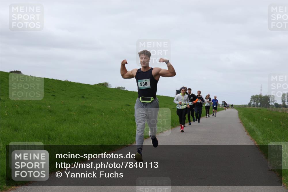 04.05.2025 - 8. Wedeler Halbmarathon Yannick Fuchs http://msf.ph/oto/7840113 04.05.2025 11:47:40 Laufen 536, 772 meine-sportfotos.de