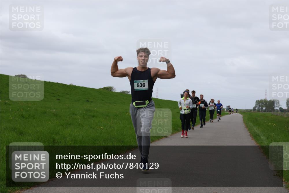 04.05.2025 - 8. Wedeler Halbmarathon Yannick Fuchs http://msf.ph/oto/7840129 04.05.2025 11:47:40 Laufen 536, 10, 821 meine-sportfotos.de