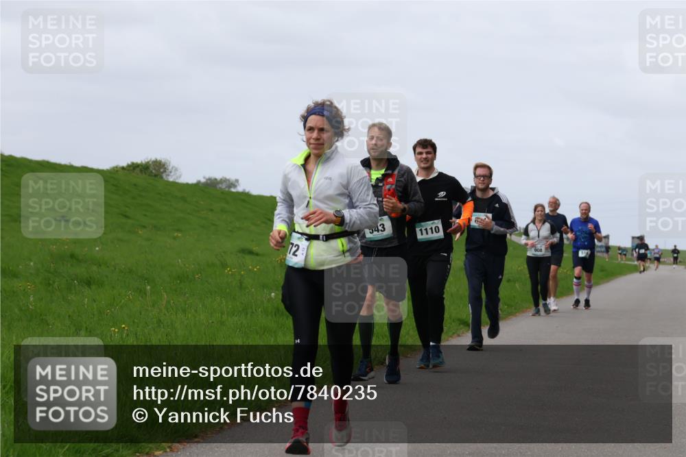 04.05.2025 - 8. Wedeler Halbmarathon Yannick Fuchs http://msf.ph/oto/7840235 04.05.2025 11:47:43 Laufen 72, 43, 1110, 908 meine-sportfotos.de