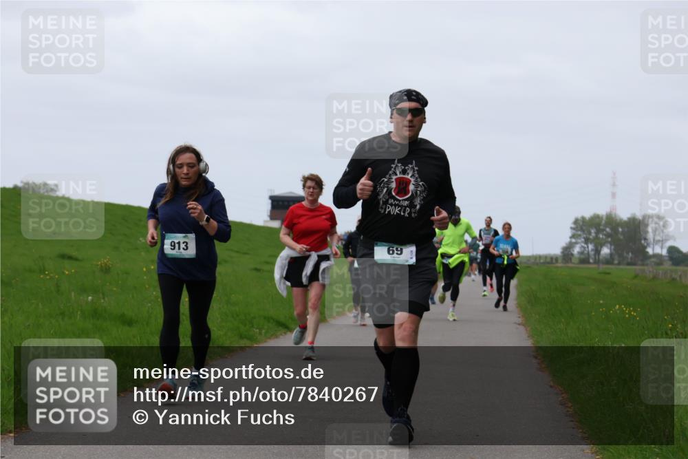 04.05.2025 - 8. Wedeler Halbmarathon Yannick Fuchs http://msf.ph/oto/7840267 04.05.2025 11:26:55 Laufen 913, 69, 10 meine-sportfotos.de