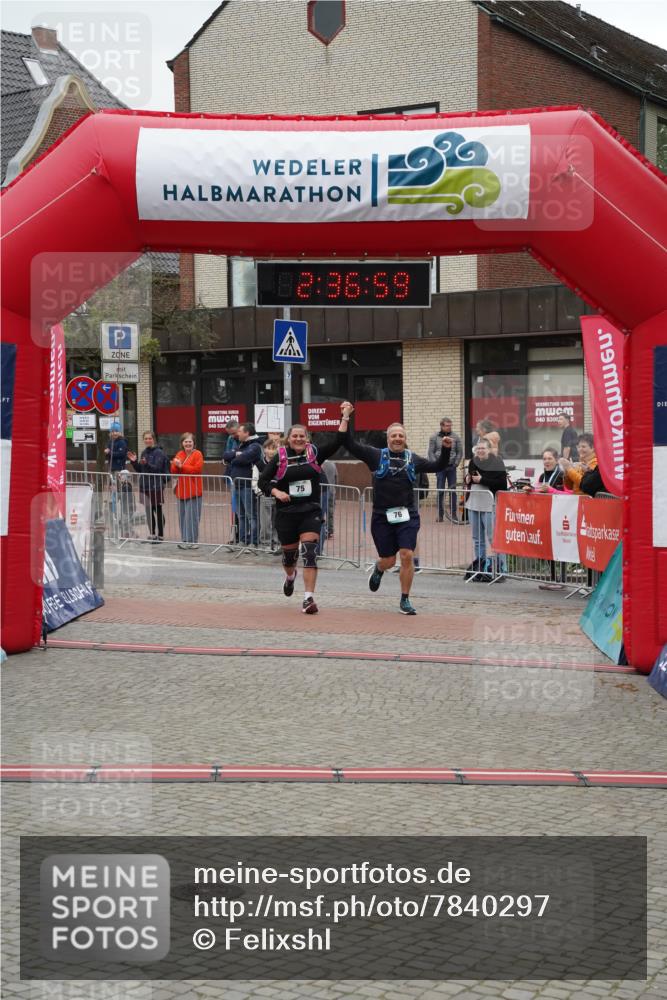 04.05.2025 - 8. Wedeler Halbmarathon Felixshl http://msf.ph/oto/7840297 04.05.2025 12:36:56 Ziel 75, 76 meine-sportfotos.de