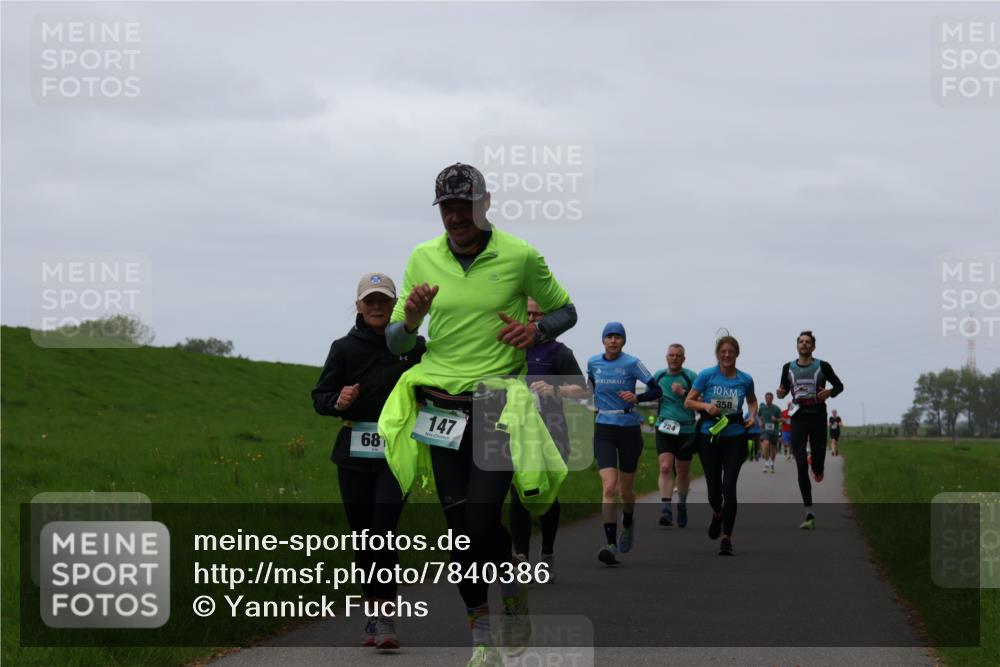 04.05.2025 - 8. Wedeler Halbmarathon Yannick Fuchs http://msf.ph/oto/7840386 04.05.2025 11:27:02 Laufen 68, 147, 724, 10, 358 meine-sportfotos.de