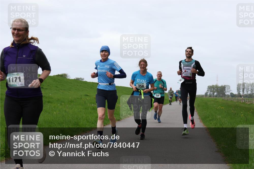 04.05.2025 - 8. Wedeler Halbmarathon Yannick Fuchs http://msf.ph/oto/7840447 04.05.2025 11:27:06 Laufen 1171, 135, 10, 358, 724 meine-sportfotos.de