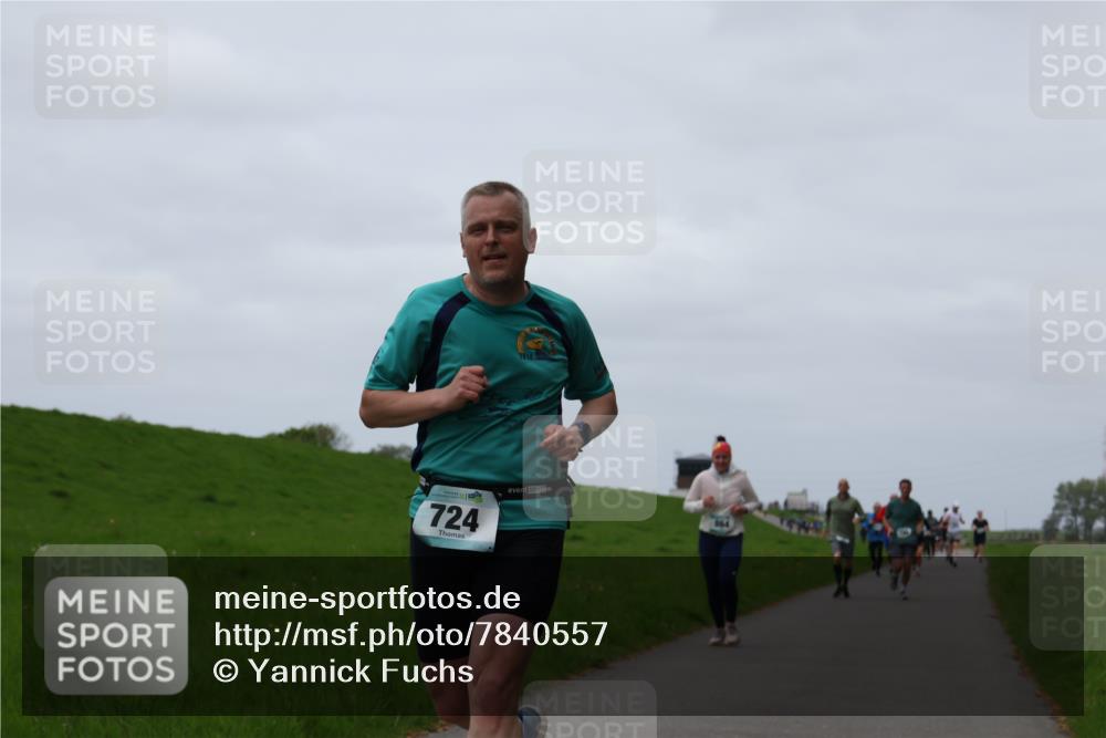 04.05.2025 - 8. Wedeler Halbmarathon Yannick Fuchs http://msf.ph/oto/7840557 04.05.2025 11:27:11 Laufen 2014, 724 meine-sportfotos.de