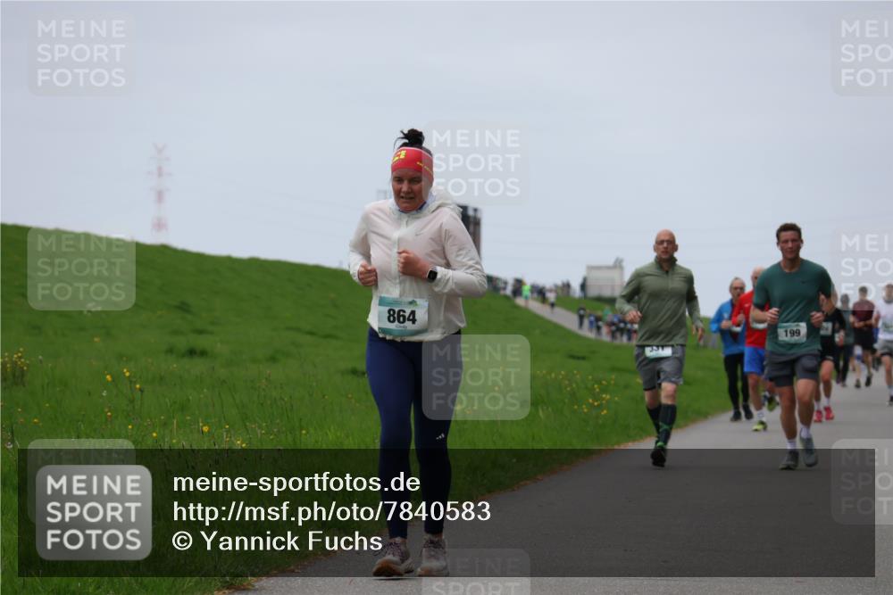 04.05.2025 - 8. Wedeler Halbmarathon Yannick Fuchs http://msf.ph/oto/7840583 04.05.2025 11:27:12 Laufen 864, 199 meine-sportfotos.de