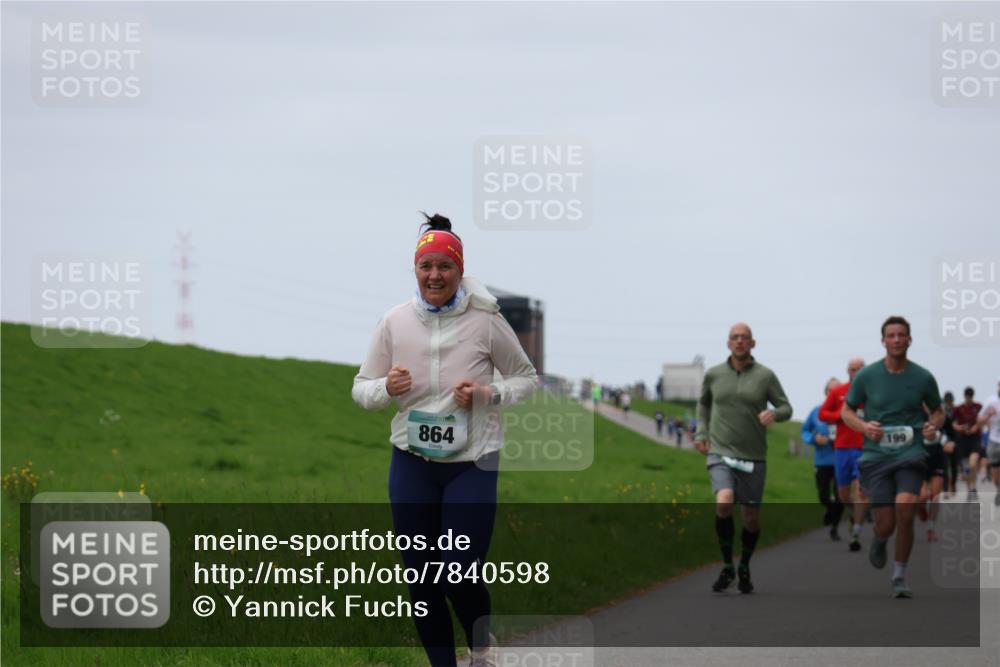 04.05.2025 - 8. Wedeler Halbmarathon Yannick Fuchs http://msf.ph/oto/7840598 04.05.2025 11:27:12 Laufen 864, 199 meine-sportfotos.de