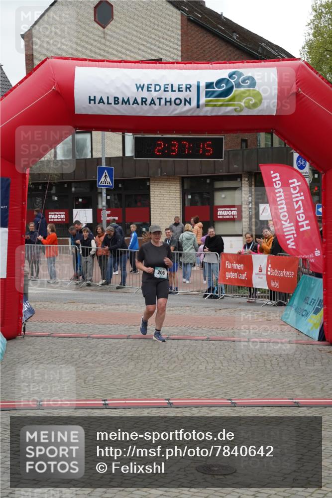 04.05.2025 - 8. Wedeler Halbmarathon Felixshl http://msf.ph/oto/7840642 04.05.2025 12:37:13 Ziel 206 meine-sportfotos.de