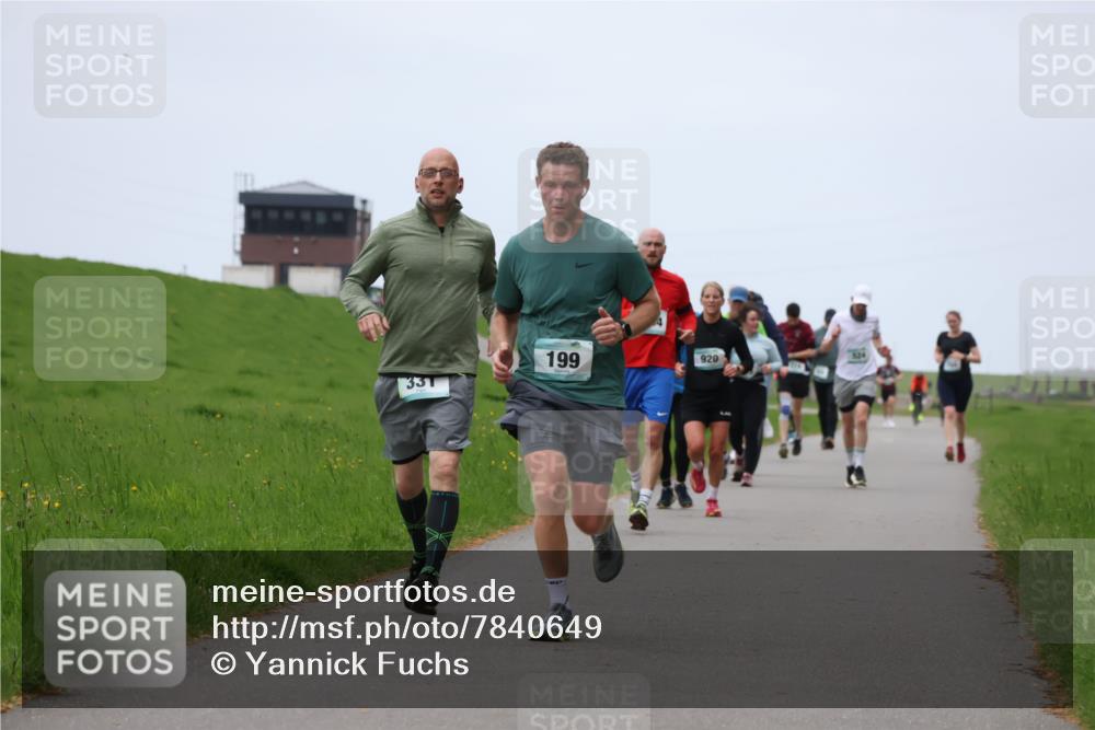 04.05.2025 - 8. Wedeler Halbmarathon Yannick Fuchs http://msf.ph/oto/7840649 04.05.2025 11:27:16 Laufen 331, 199, 920 meine-sportfotos.de