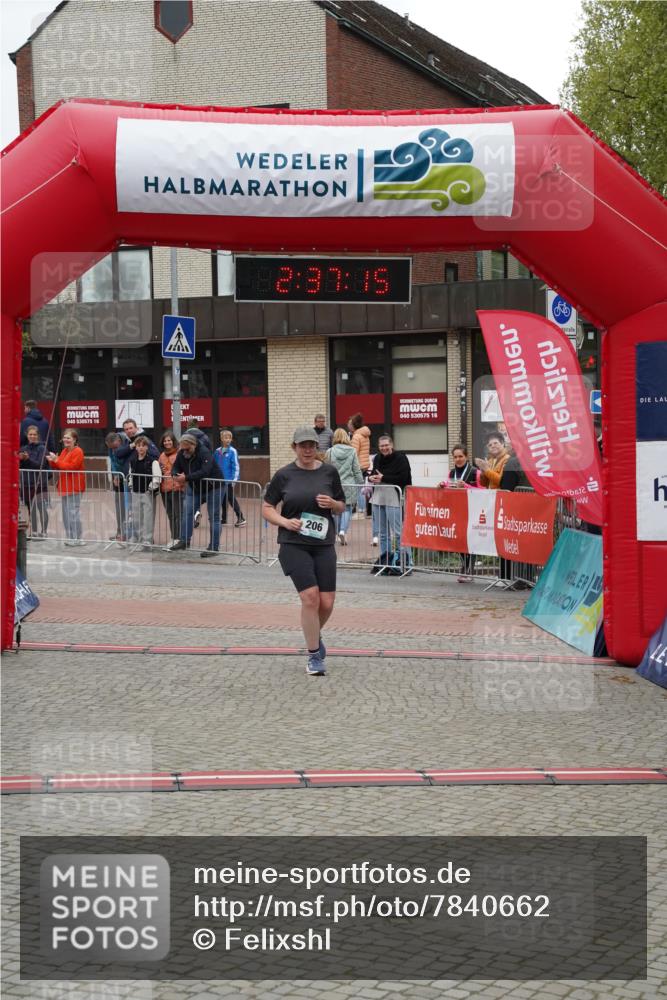 04.05.2025 - 8. Wedeler Halbmarathon Felixshl http://msf.ph/oto/7840662 04.05.2025 12:37:13 Ziel 206 meine-sportfotos.de