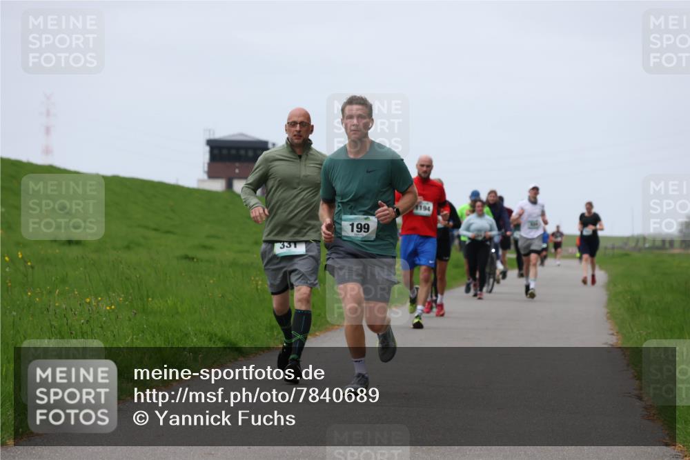04.05.2025 - 8. Wedeler Halbmarathon Yannick Fuchs http://msf.ph/oto/7840689 04.05.2025 11:27:17 Laufen 331, 199, 1194 meine-sportfotos.de