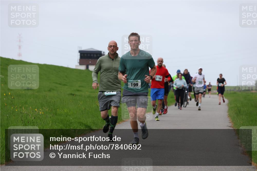 04.05.2025 - 8. Wedeler Halbmarathon Yannick Fuchs http://msf.ph/oto/7840692 04.05.2025 11:27:17 Laufen 199, 1194 meine-sportfotos.de