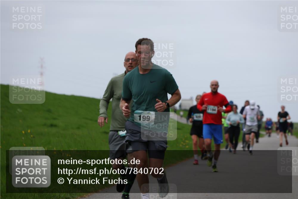 04.05.2025 - 8. Wedeler Halbmarathon Yannick Fuchs http://msf.ph/oto/7840702 04.05.2025 11:27:18 Laufen 199, 9109, 1104 meine-sportfotos.de