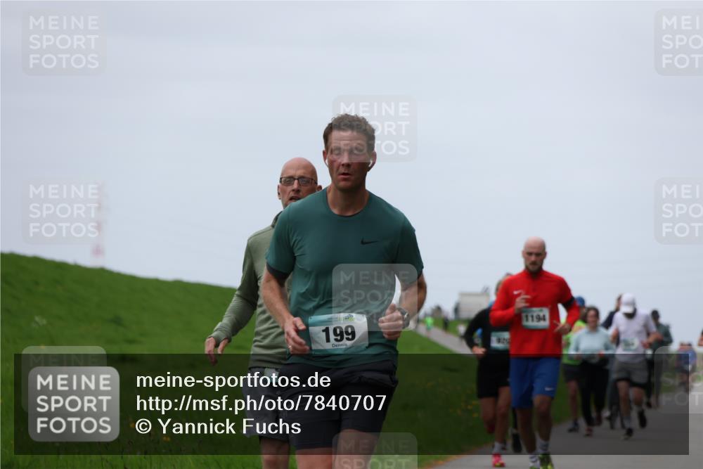 04.05.2025 - 8. Wedeler Halbmarathon Yannick Fuchs http://msf.ph/oto/7840707 04.05.2025 11:27:19 Laufen 199, 1194 meine-sportfotos.de