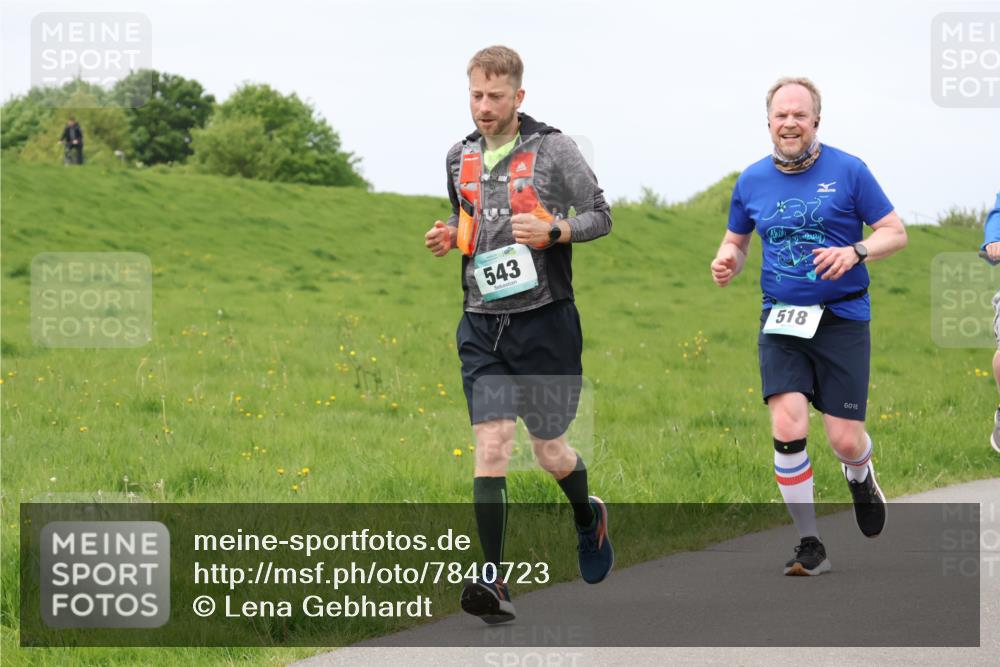 04.05.2025 - 8. Wedeler Halbmarathon Lena Gebhardt http://msf.ph/oto/7840723 04.05.2025 11:49:57 Laufen 543, 518 meine-sportfotos.de