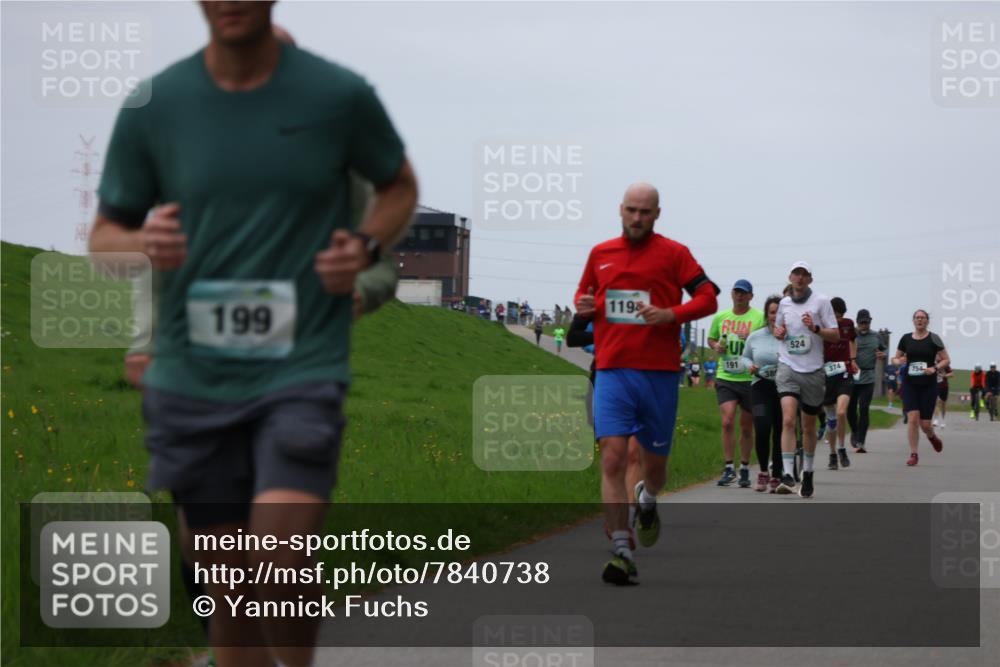 04.05.2025 - 8. Wedeler Halbmarathon Yannick Fuchs http://msf.ph/oto/7840738 04.05.2025 11:27:20 Laufen 119, 199, 191, 524, 374 meine-sportfotos.de