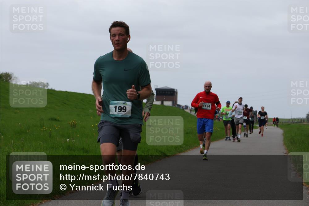 04.05.2025 - 8. Wedeler Halbmarathon Yannick Fuchs http://msf.ph/oto/7840743 04.05.2025 11:27:20 Laufen 199, 1194, 191 meine-sportfotos.de