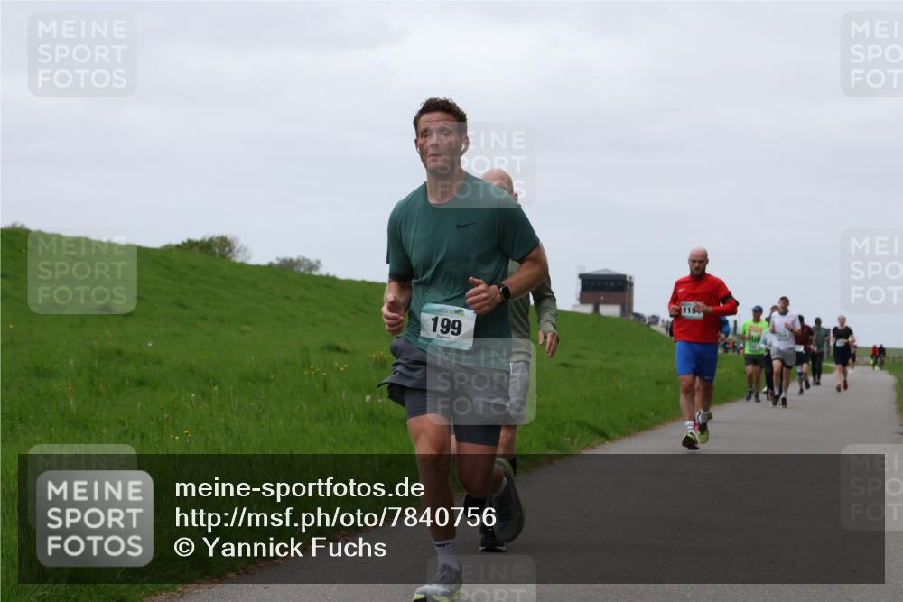 04.05.2025 - 8. Wedeler Halbmarathon Yannick Fuchs http://msf.ph/oto/7840756 04.05.2025 11:27:20 Laufen 199, 119 meine-sportfotos.de