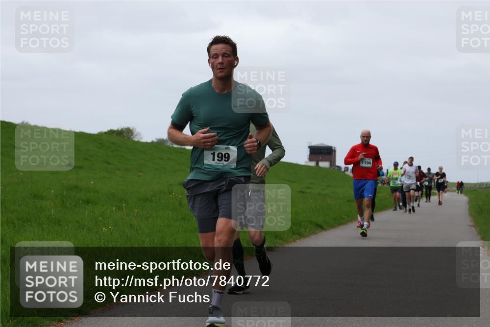 04.05.2025 - 8. Wedeler Halbmarathon Yannick Fuchs http://msf.ph/oto/7840772 04.05.2025 11:27:21 Laufen 199, 1194 meine-sportfotos.de