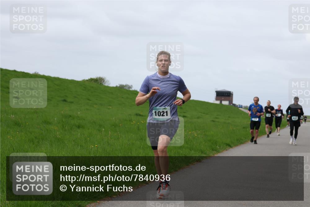 04.05.2025 - 8. Wedeler Halbmarathon Yannick Fuchs http://msf.ph/oto/7840936 04.05.2025 11:48:32 Laufen 1021, 174, 611 meine-sportfotos.de