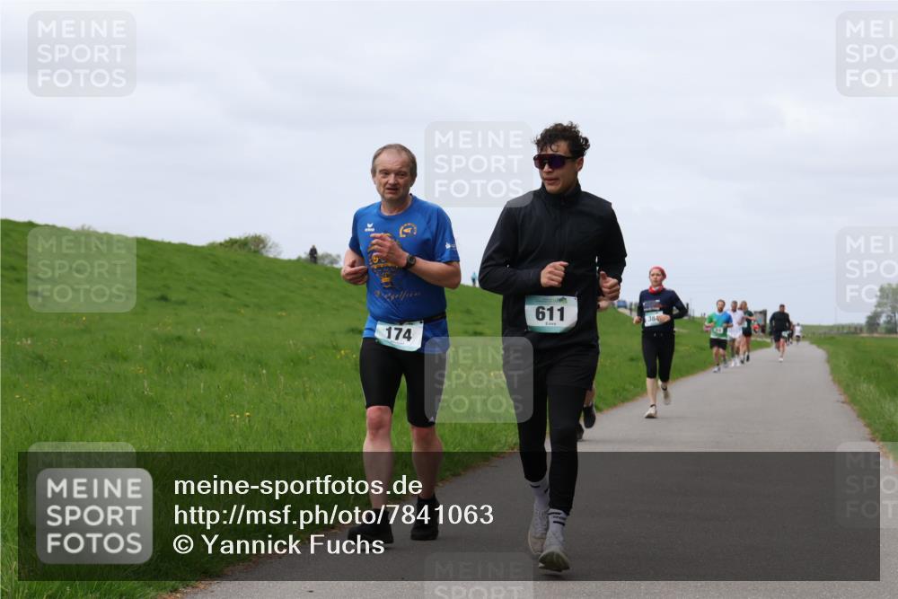04.05.2025 - 8. Wedeler Halbmarathon Yannick Fuchs http://msf.ph/oto/7841063 04.05.2025 11:48:41 Laufen 174, 611, 384 meine-sportfotos.de