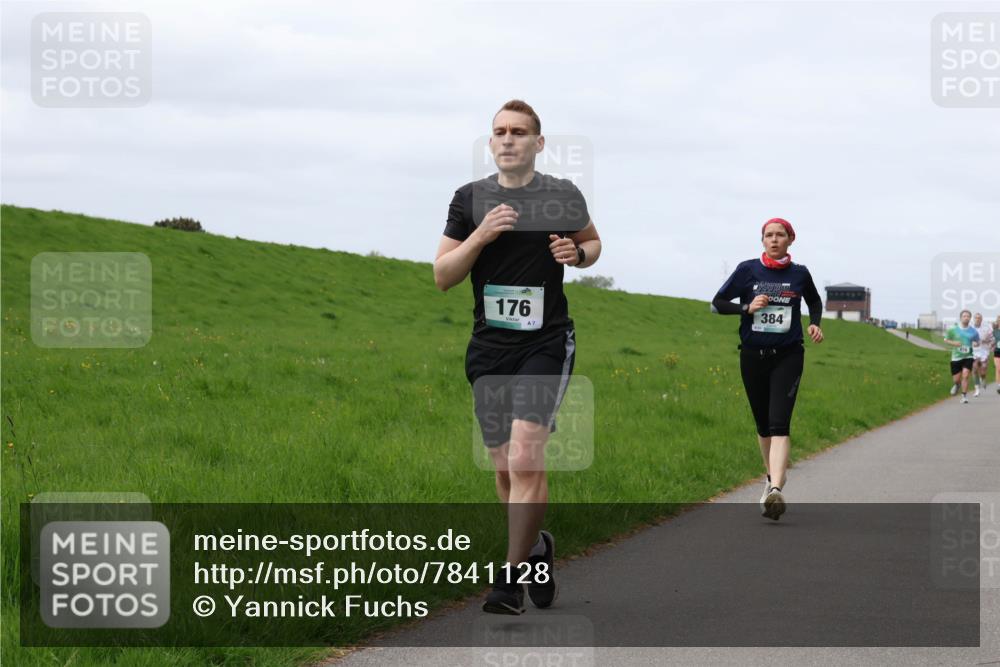 04.05.2025 - 8. Wedeler Halbmarathon Yannick Fuchs http://msf.ph/oto/7841128 04.05.2025 11:48:46 Laufen 176, 384 meine-sportfotos.de