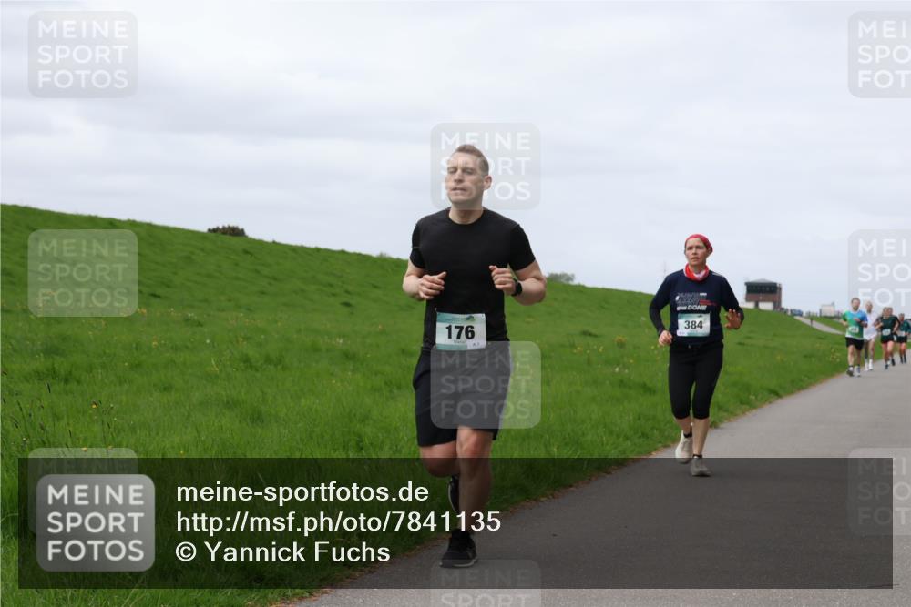 04.05.2025 - 8. Wedeler Halbmarathon Yannick Fuchs http://msf.ph/oto/7841135 04.05.2025 11:48:46 Laufen 384, 176 meine-sportfotos.de