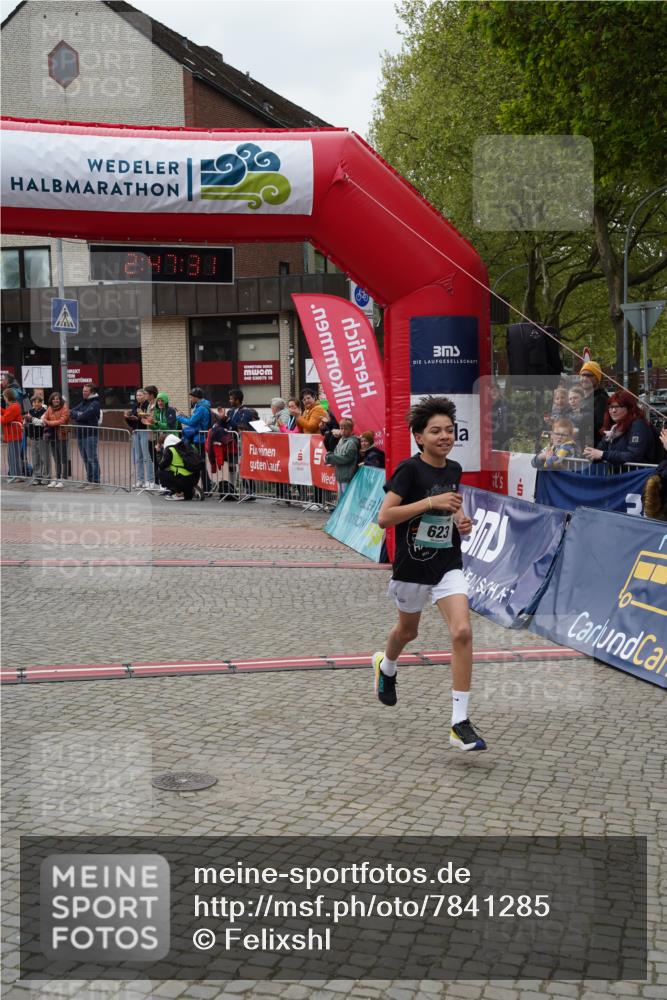 04.05.2025 - 8. Wedeler Halbmarathon Felixshl http://msf.ph/oto/7841285 04.05.2025 12:47:29 Ziel 623 meine-sportfotos.de