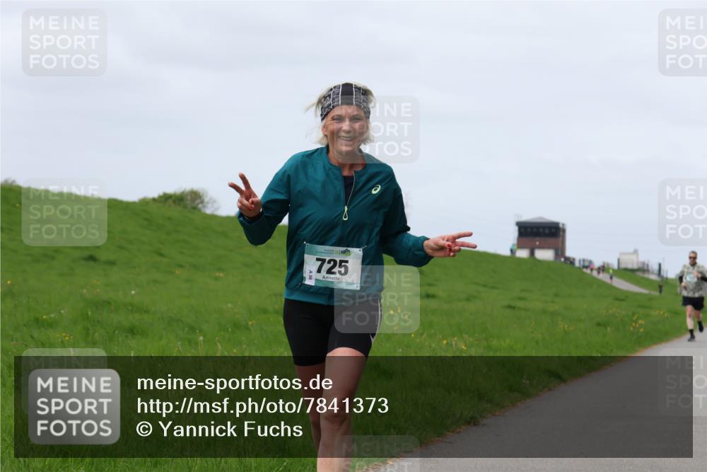04.05.2025 - 8. Wedeler Halbmarathon Yannick Fuchs http://msf.ph/oto/7841373 04.05.2025 11:49:05 Laufen 725 meine-sportfotos.de