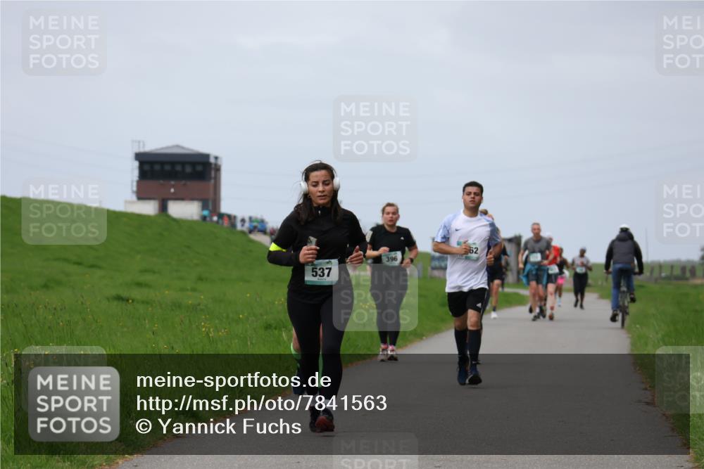 04.05.2025 - 8. Wedeler Halbmarathon Yannick Fuchs http://msf.ph/oto/7841563 04.05.2025 11:49:29 Laufen 537, 396 meine-sportfotos.de