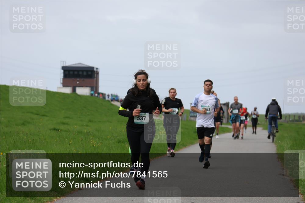 04.05.2025 - 8. Wedeler Halbmarathon Yannick Fuchs http://msf.ph/oto/7841565 04.05.2025 11:49:29 Laufen 537, 896, 1462 meine-sportfotos.de