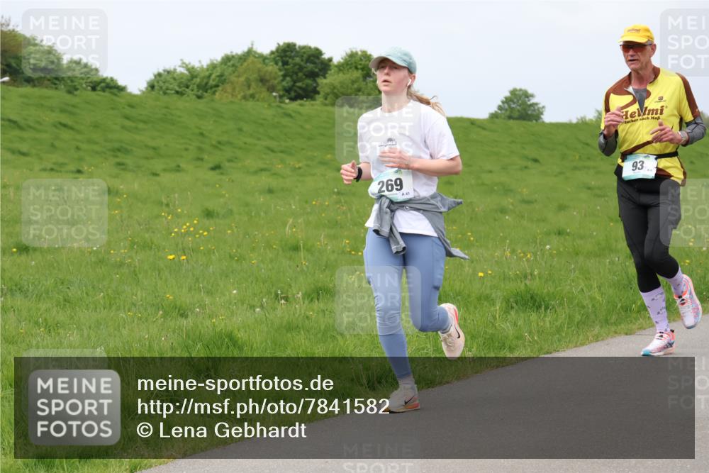 04.05.2025 - 8. Wedeler Halbmarathon Lena Gebhardt http://msf.ph/oto/7841582 04.05.2025 11:57:19 Laufen 269, 93 meine-sportfotos.de