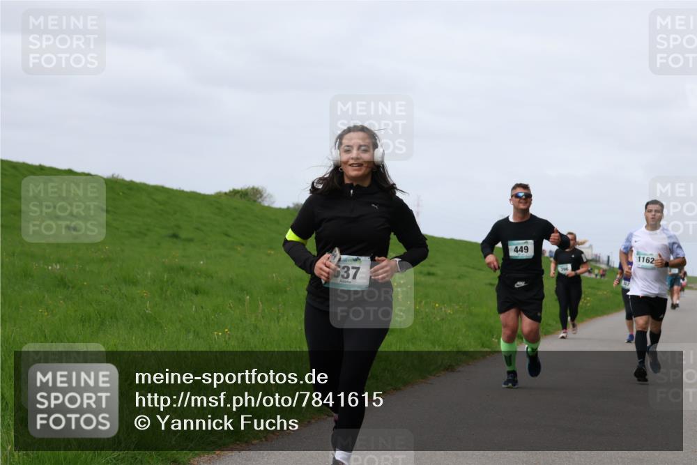04.05.2025 - 8. Wedeler Halbmarathon Yannick Fuchs http://msf.ph/oto/7841615 04.05.2025 11:49:35 Laufen 37, 449, 1162 meine-sportfotos.de