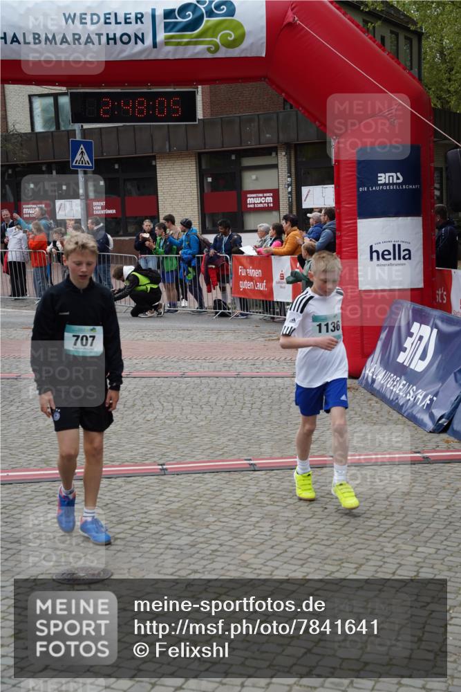 04.05.2025 - 8. Wedeler Halbmarathon Felixshl http://msf.ph/oto/7841641 04.05.2025 12:48:03 Ziel 707, 791, 898, 906, 941, 1078, 1136 meine-sportfotos.de