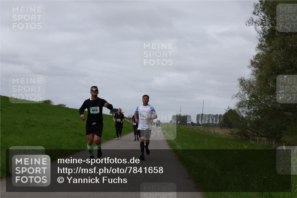 04.05.2025 - 8. Wedeler Halbmarathon Yannick Fuchs http://msf.ph/oto/7841658 04.05.2025 11:49:37 Laufen 449, 1162 meine-sportfotos.de