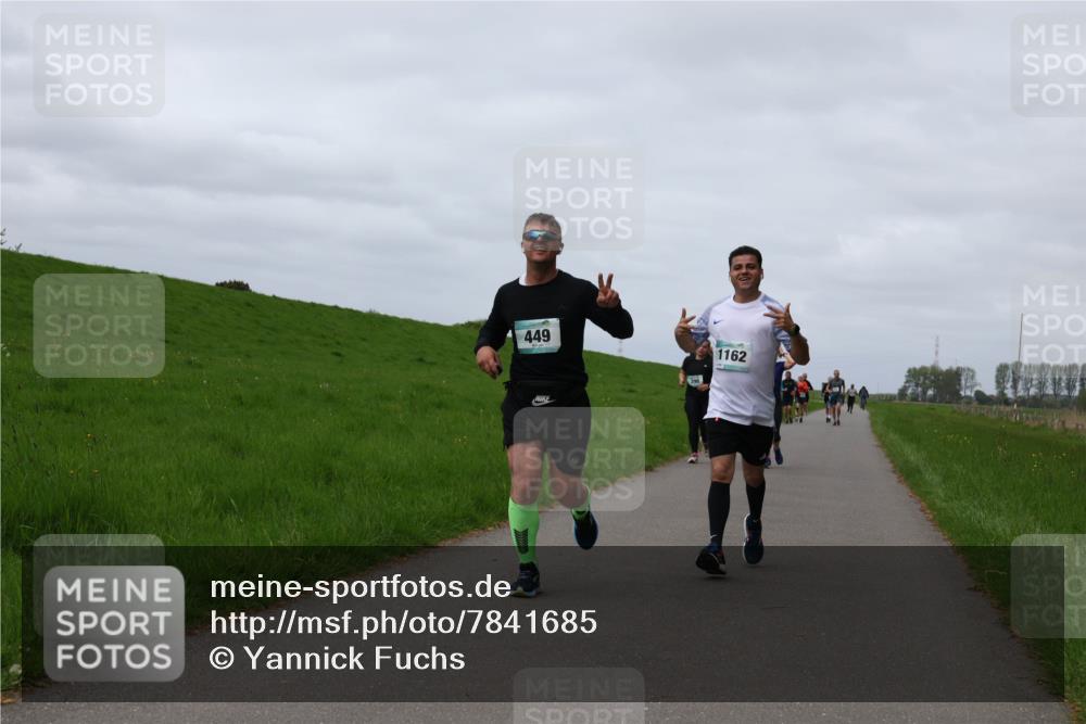 04.05.2025 - 8. Wedeler Halbmarathon Yannick Fuchs http://msf.ph/oto/7841685 04.05.2025 11:49:39 Laufen 449, 1162 meine-sportfotos.de