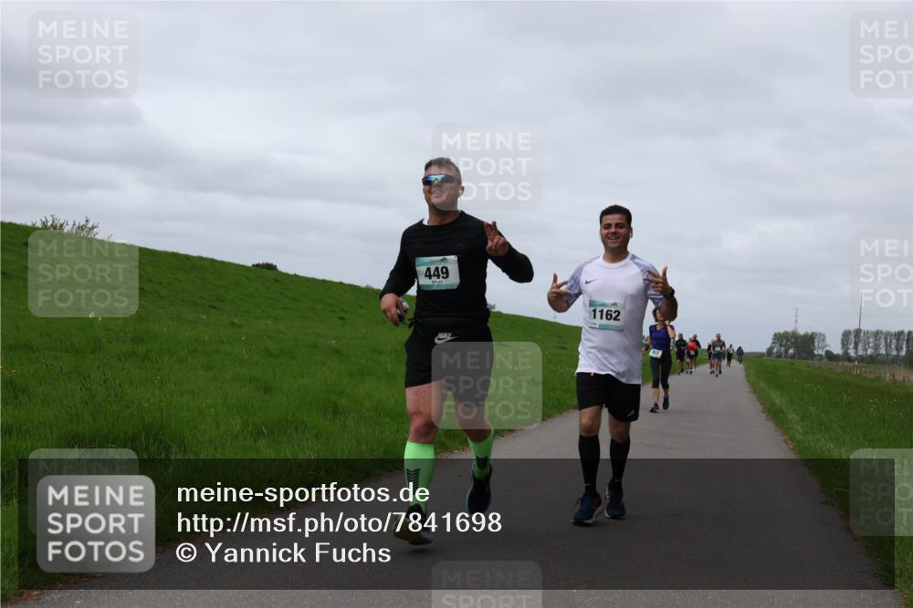 04.05.2025 - 8. Wedeler Halbmarathon Yannick Fuchs http://msf.ph/oto/7841698 04.05.2025 11:49:39 Laufen 449, 1162 meine-sportfotos.de