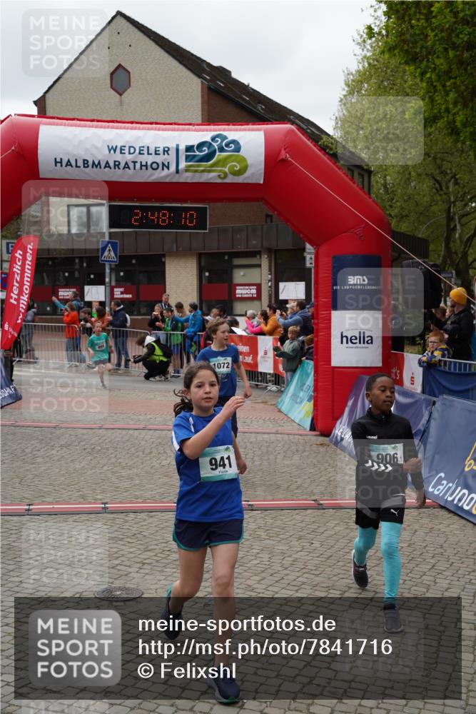 04.05.2025 - 8. Wedeler Halbmarathon Felixshl http://msf.ph/oto/7841716 04.05.2025 12:48:08 Ziel 899, 906, 941, 1072, 1136 meine-sportfotos.de