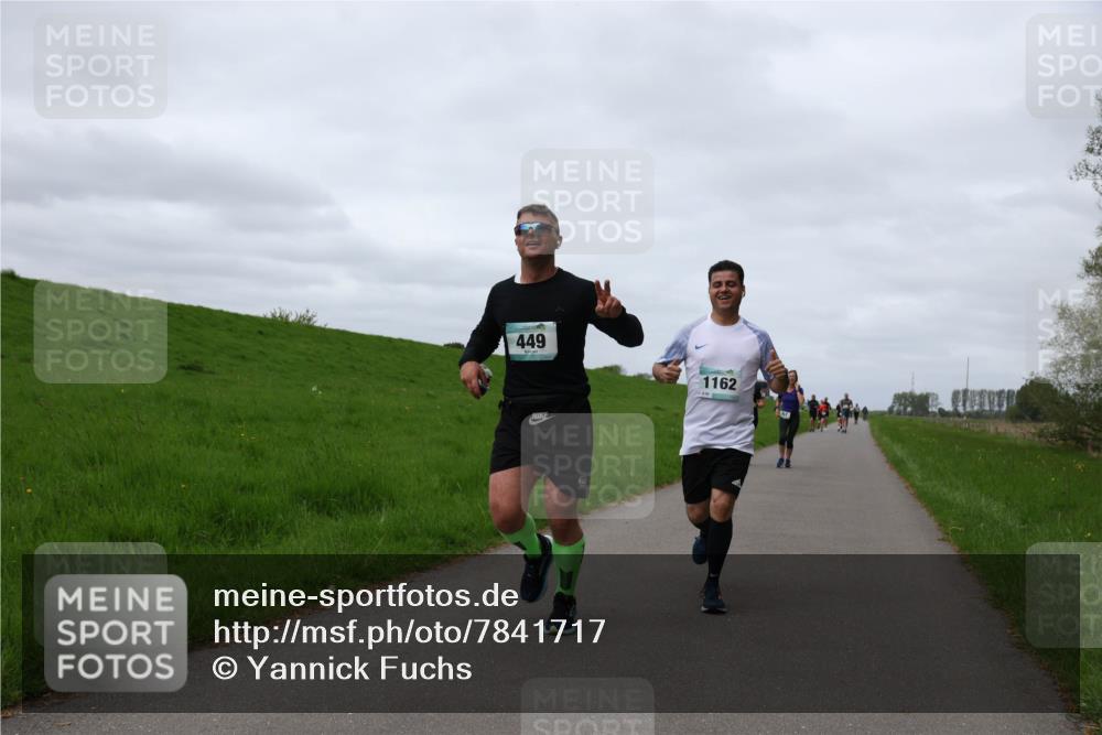 04.05.2025 - 8. Wedeler Halbmarathon Yannick Fuchs http://msf.ph/oto/7841717 04.05.2025 11:49:40 Laufen 449, 1162 meine-sportfotos.de