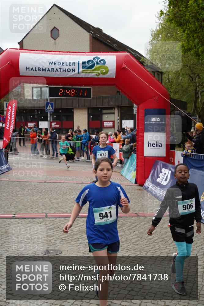 04.05.2025 - 8. Wedeler Halbmarathon Felixshl http://msf.ph/oto/7841738 04.05.2025 12:48:09 Ziel 542, 600, 899, 906, 941, 1072, 1192 meine-sportfotos.de
