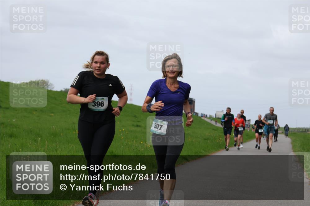 04.05.2025 - 8. Wedeler Halbmarathon Yannick Fuchs http://msf.ph/oto/7841750 04.05.2025 11:49:43 Laufen 396, 307 meine-sportfotos.de