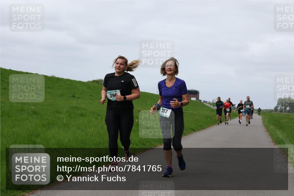 04.05.2025 - 8. Wedeler Halbmarathon Yannick Fuchs http://msf.ph/oto/7841765 04.05.2025 11:49:43 Laufen 396, 307 meine-sportfotos.de